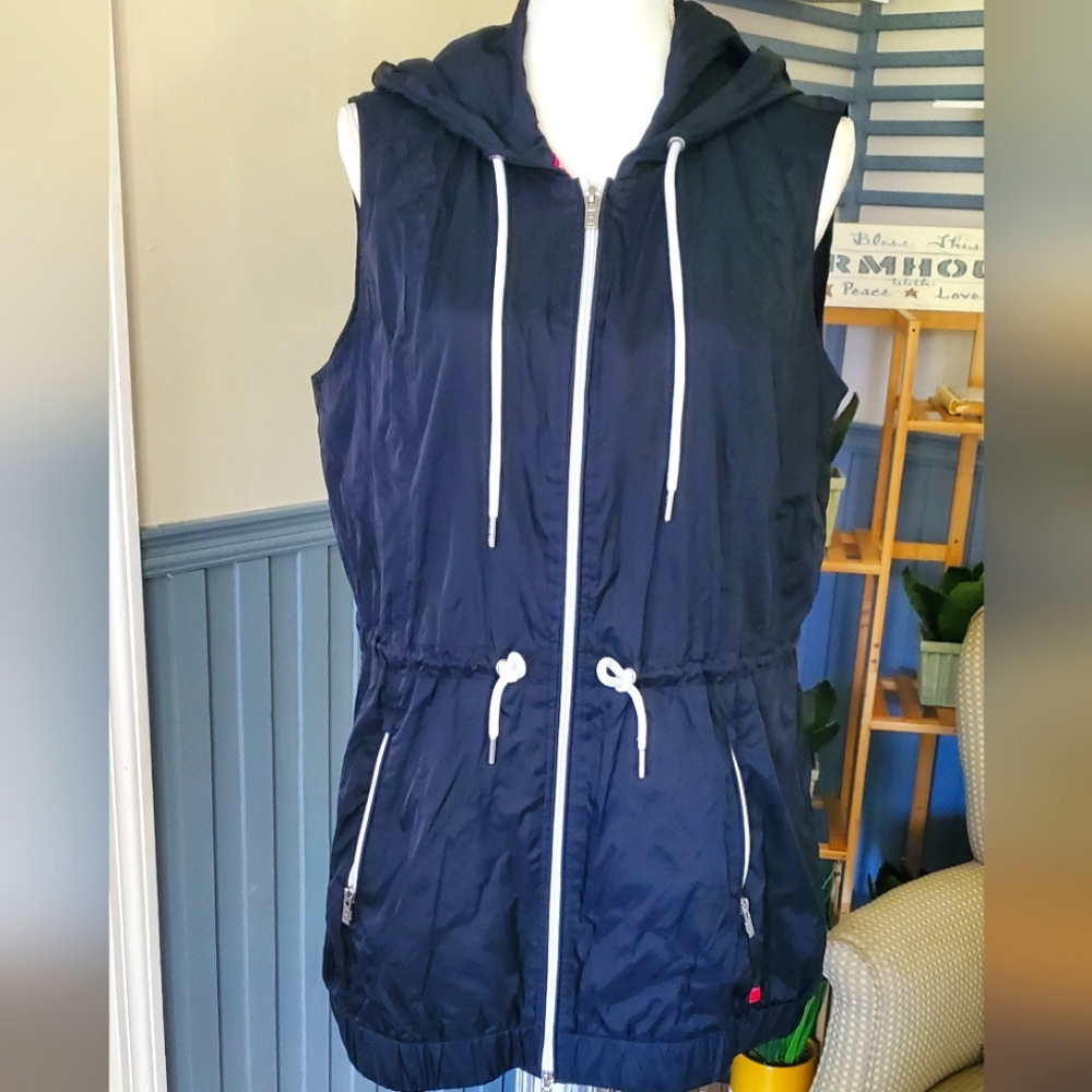 New Tommy Hilfiger Dark Blue Hooded Vest. XL. - Picture 2 of 13